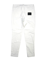 【オンライン限定】Every day ホワイトデニムパンツ