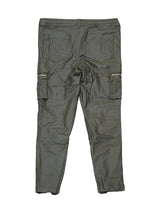 フラップポケットパンツ