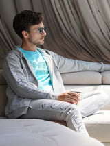 メタリック刺繍ロンT