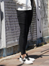 ブラックダメージパンツ