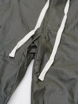 フラップポケットパンツ