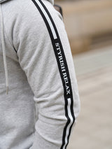 プレートラインパーカー