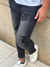 レザーパッチデニムパンツ