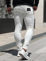 【オンライン限定】Every day ホワイトデニムパンツ