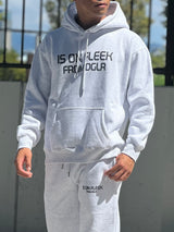 IS ON FLEEKパーカー