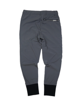 メタルロゴナイロンパンツ