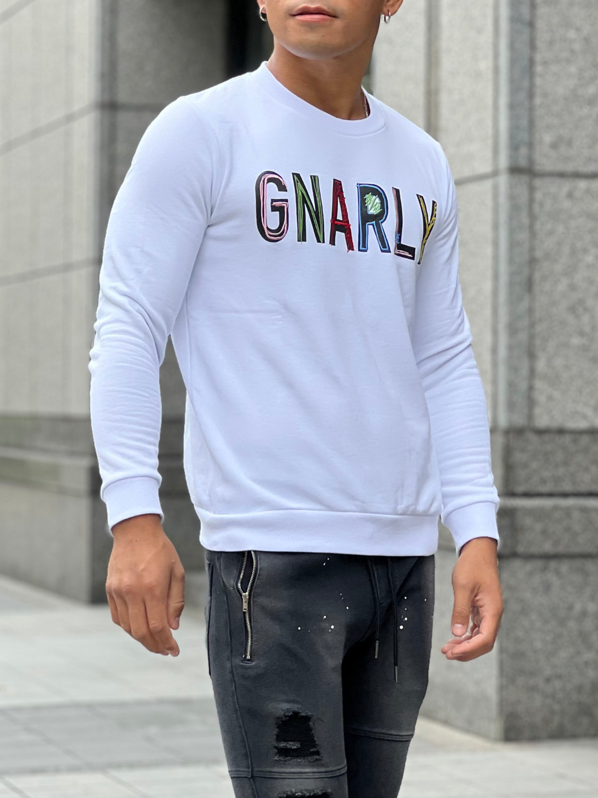 GNARLY トレーナー