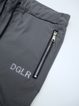 メタルロゴナイロンパンツ