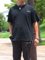 サイドジップメタルロゴTEE