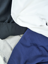 カシミアタッチクルーニット