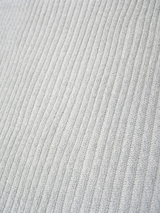 二重ウスタートルニット