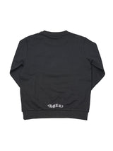 メタル刺繍トレーナー