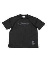 スエードラバーロゴTEE