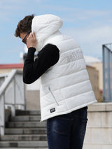 光沢ナイロン中綿ベスト