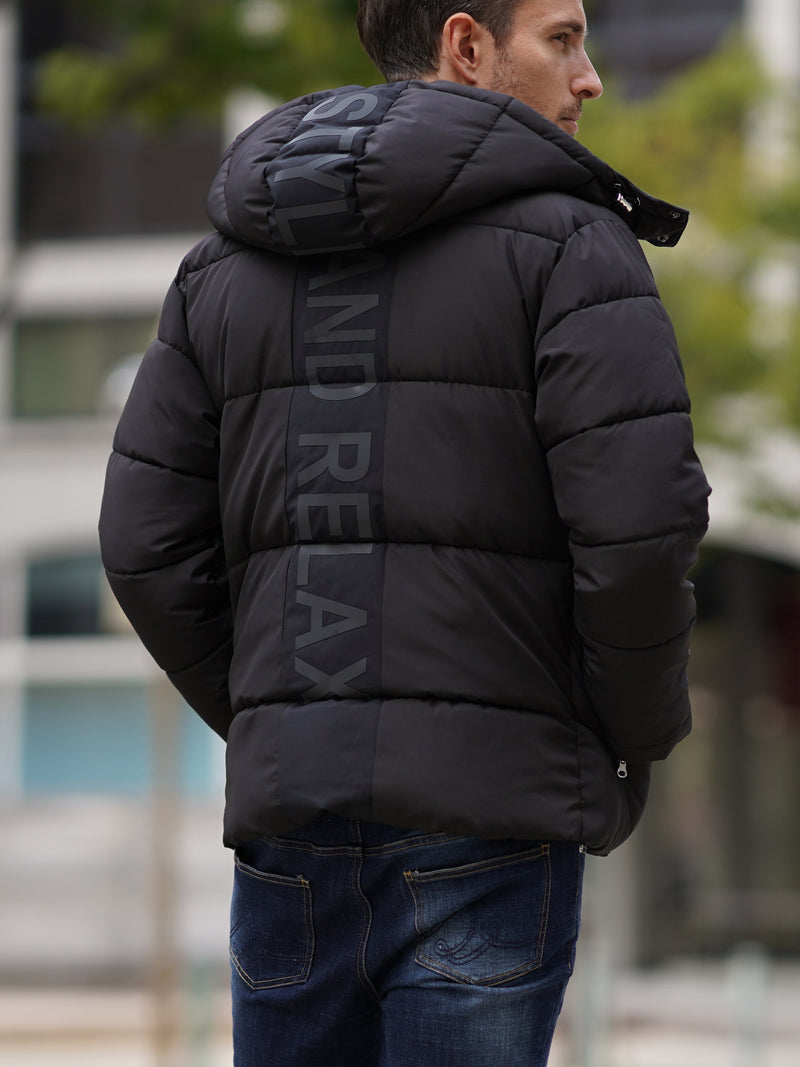 バック切り替えロゴブルゾン