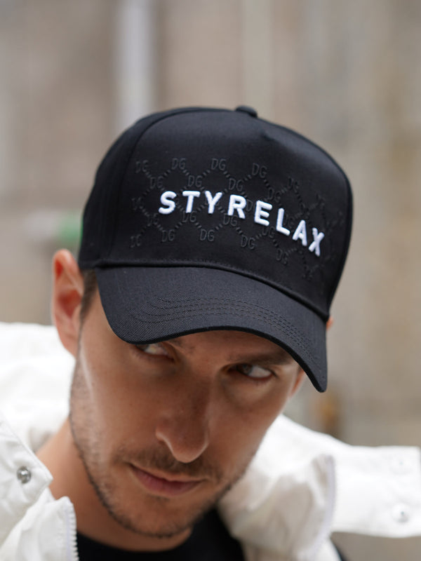 モノグラムエンボスCAP