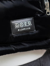 光沢ナイロン中綿ベスト