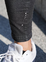 【オンライン限定】ペイントダメージデニム