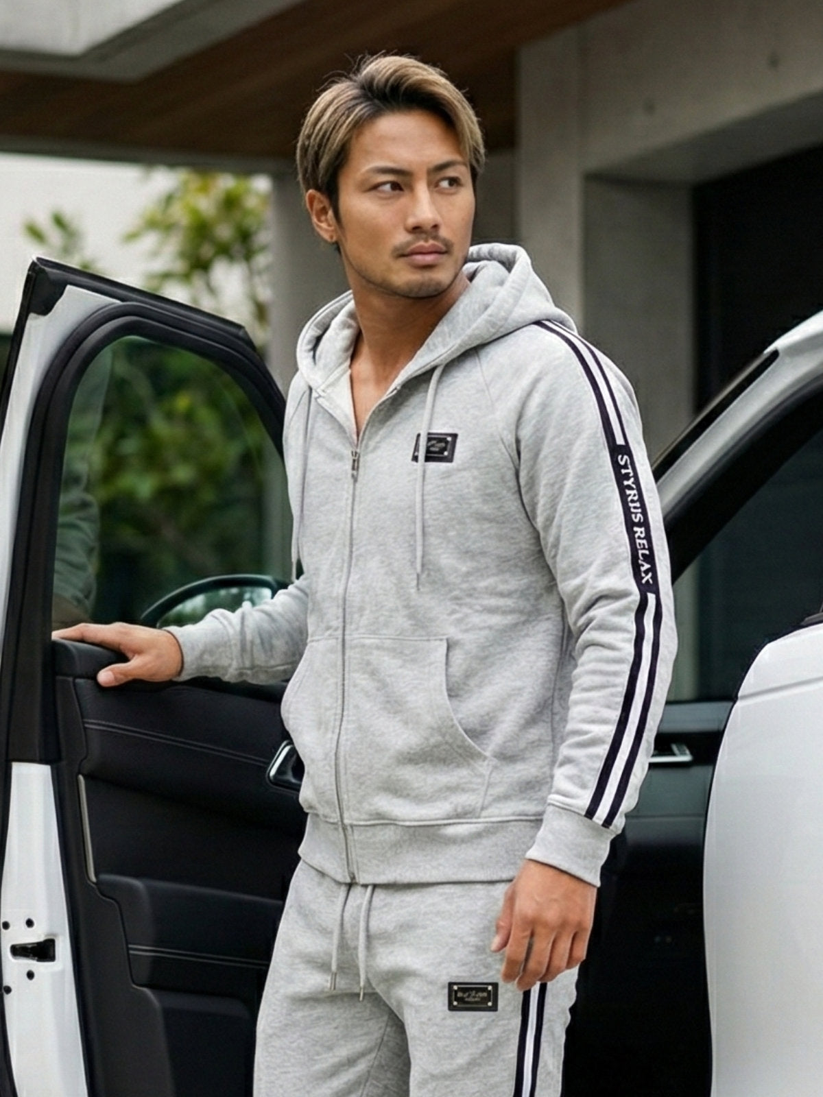 DayGLORY（デイグローリー）