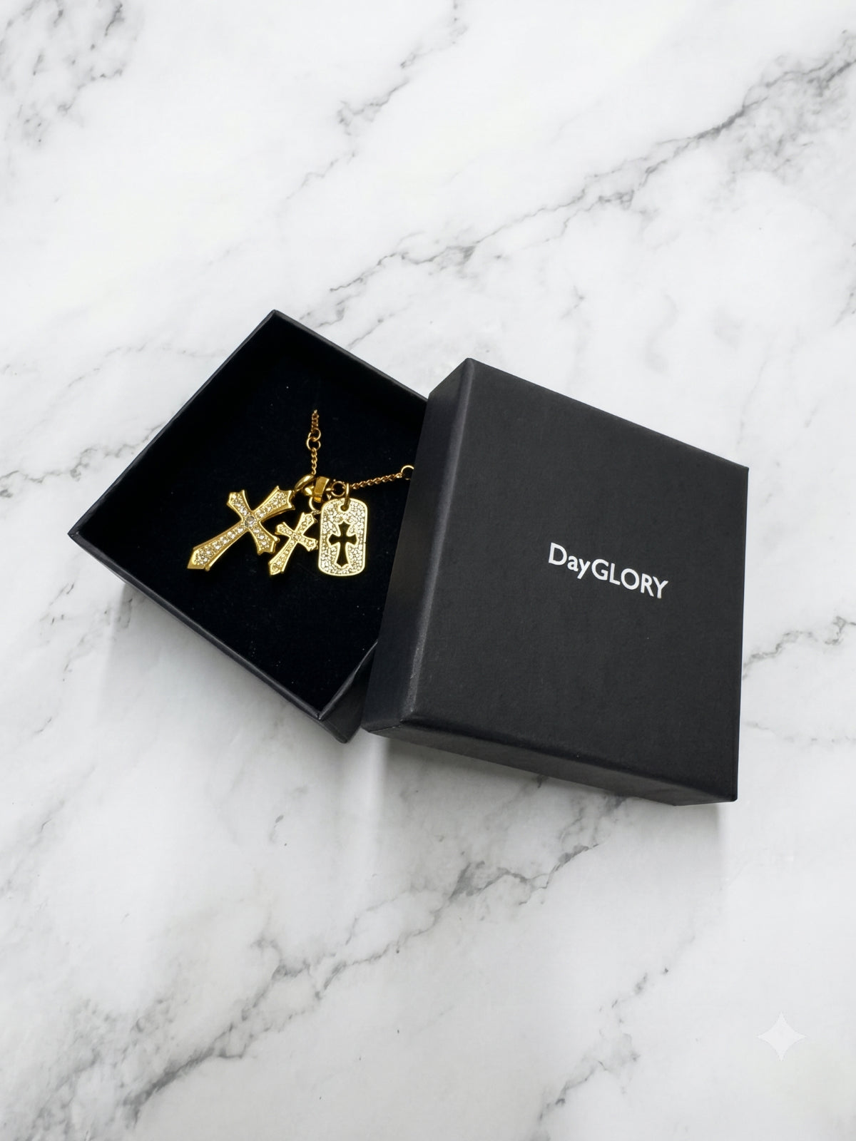 クロス・ロードバイクアクセサリーセット（購入価格約３万円分）※バラ売り不可 PREMIUM JEWELRY】トリプルクロスネックレス – DayGLORY