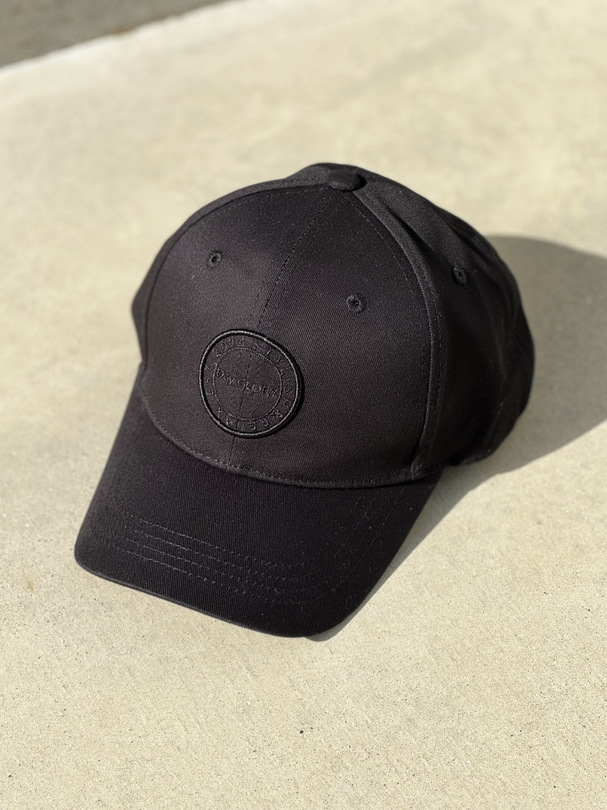 福袋・半額ポスター - クリーニング屋さん専用の通 サークルロゴCAP – DayGLORY 帽子