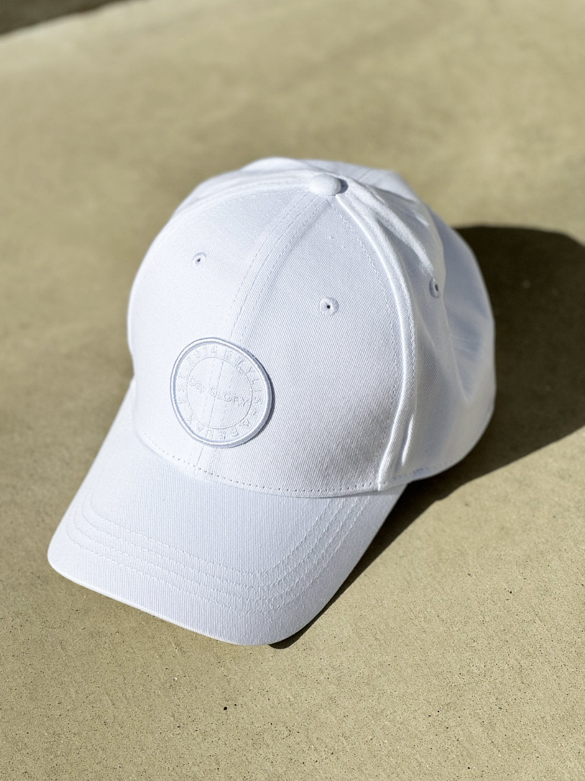 サークルロゴCAP – DayGLORY