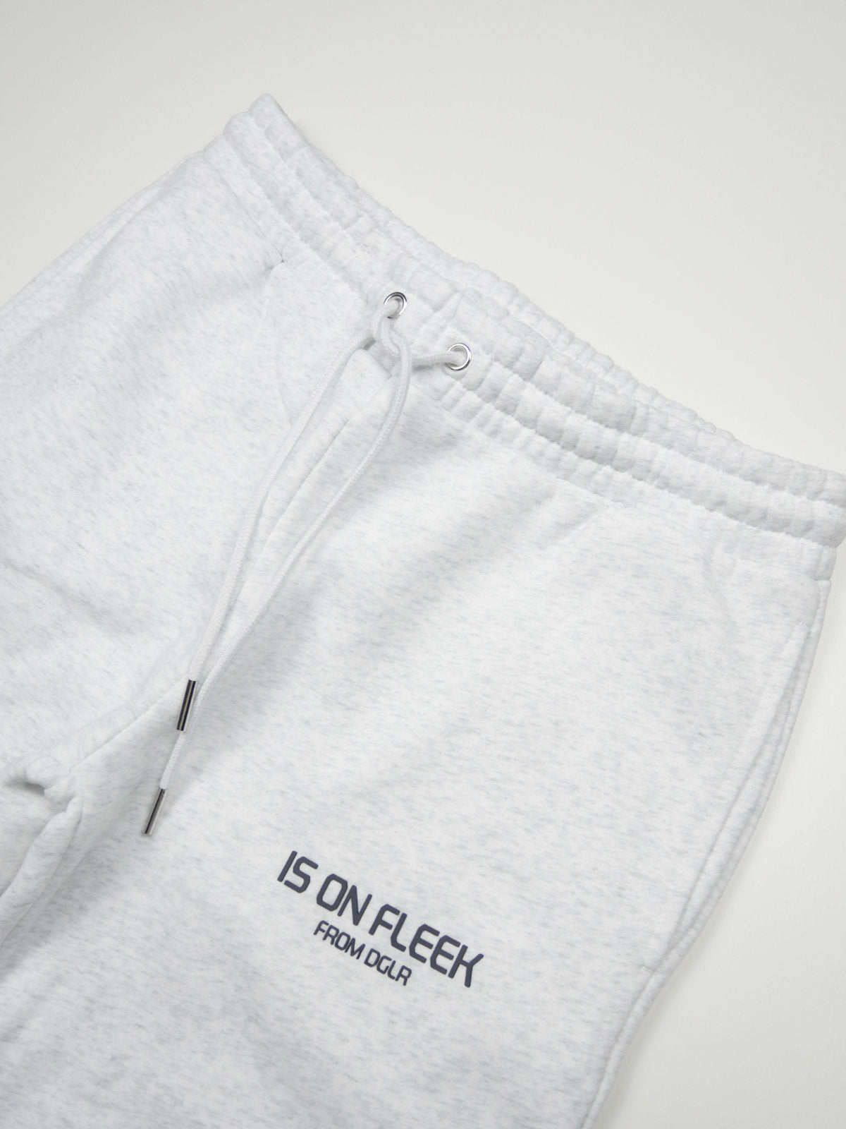 IS ON FLEEKルーズスウェットパンツ – DayGLORY