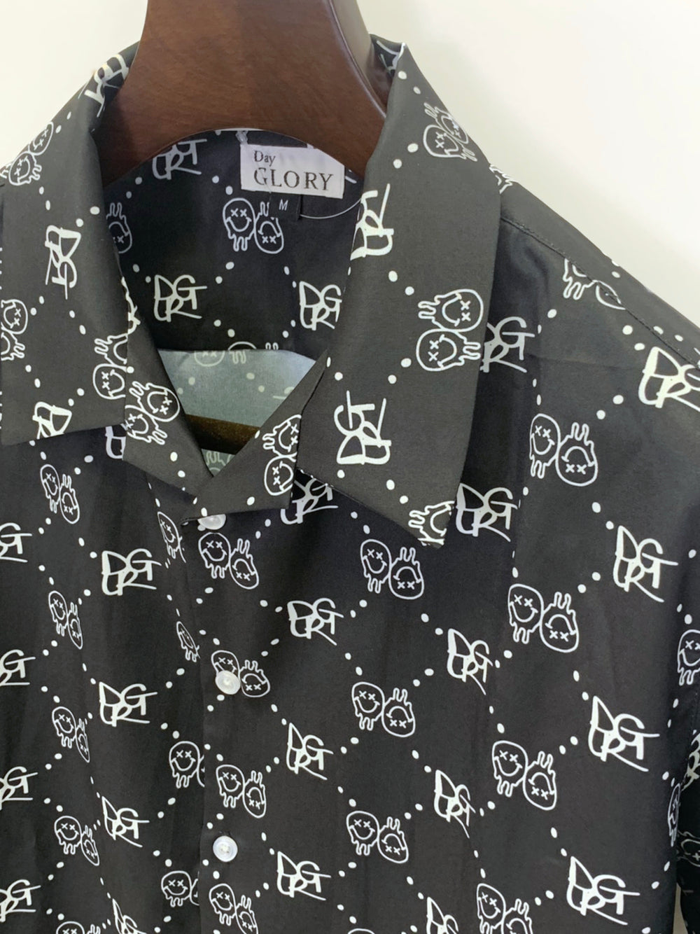 DGLRモノグラム半袖シャツ【SALE】 – DayGLORY