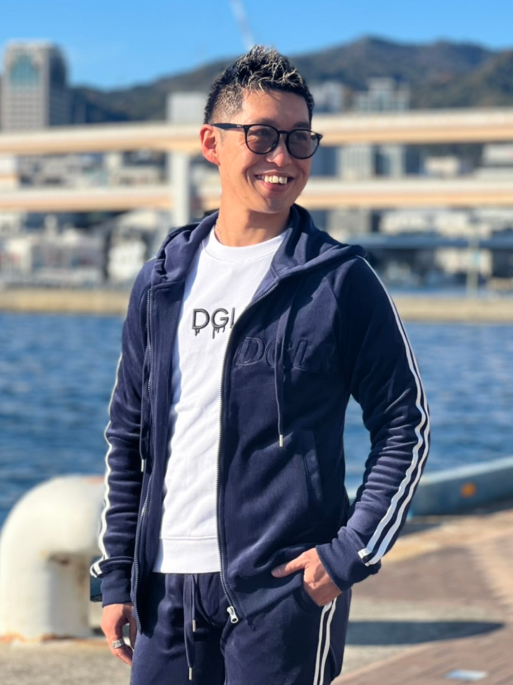 PEARLY GATES ベロア ジップアップパーカー ラインベロアZIPパーカー – DayGLORY